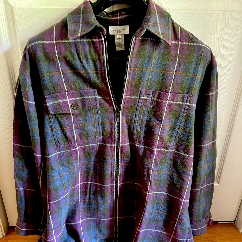 Jones NY Sport blue, olive green, purple Shirt - Med, purple Leggings - Lrg